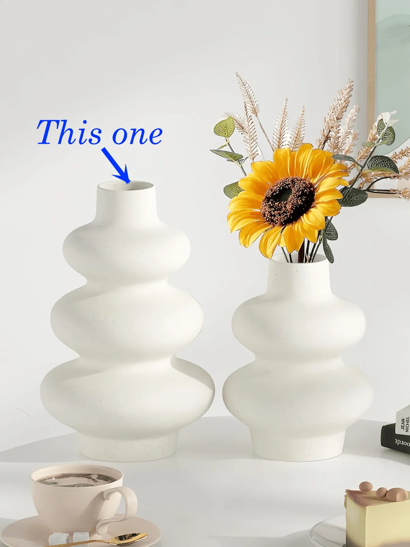 Modern Bohemian Rattan Grass Asymmetrical Vase For Wedding Decor